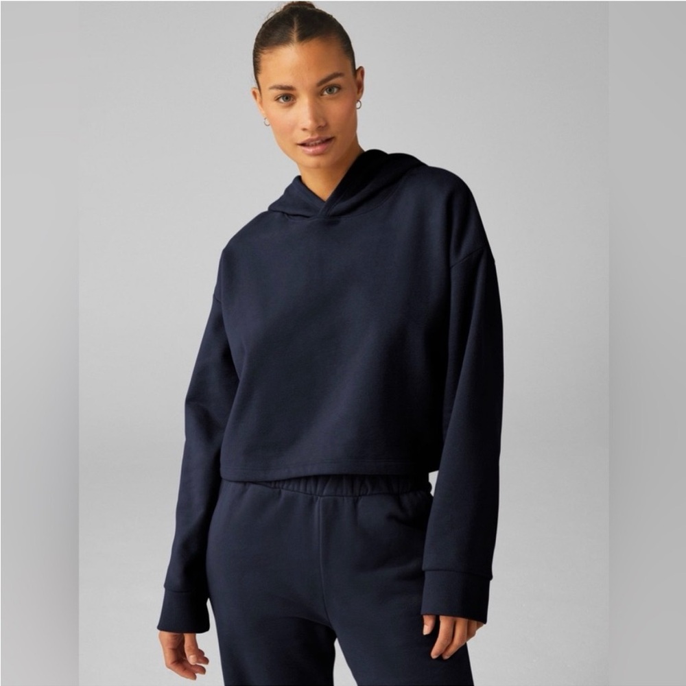 Beyond Yoga luxefleece happiness cropped hoodie size L